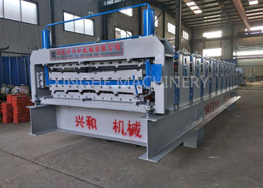中国 0.3 - 0.8mmの厚さの鋼板のための機械を形作る高容量の金属の屋根 サプライヤー